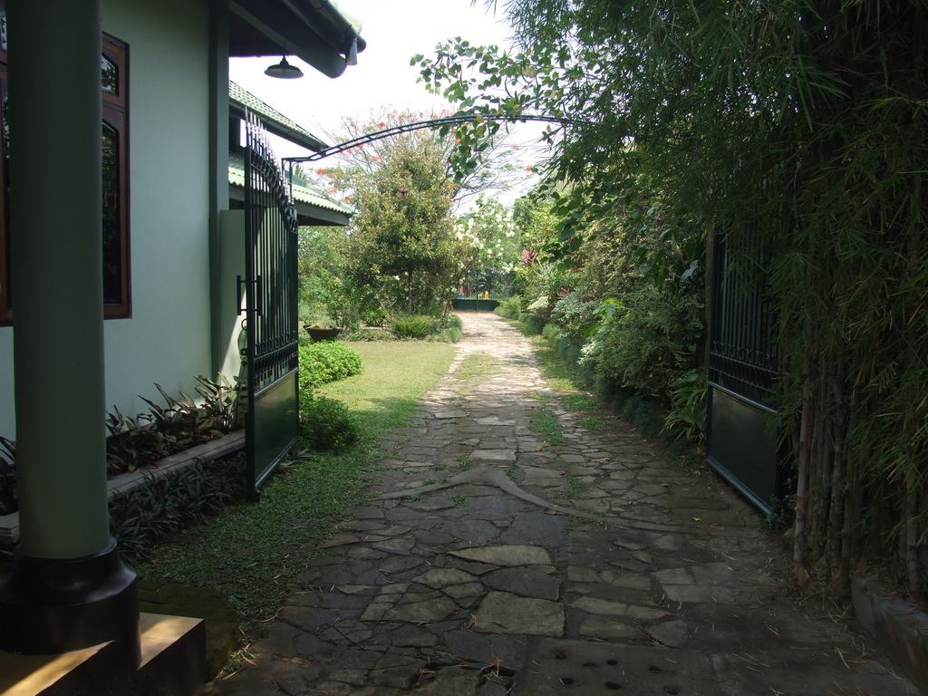 Rumah Sawah Ngabean Bagian luar foto