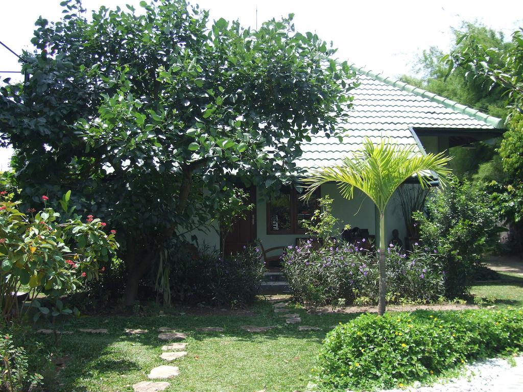 Rumah Sawah Ngabean Bagian luar foto